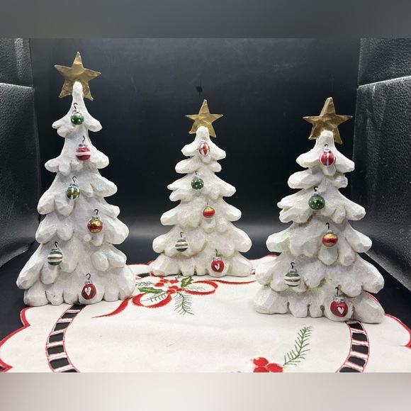 Kurt S. Adler Santa's World Snowtown Glitter White Trees Figurines J8628 - Picture 1 of 2